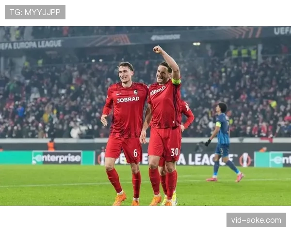 柏林赫塔2-2沙尔克04,客队最后时刻通过长传破解压迫扳平比分 柏林赫塔2-2沙尔克04,客队最后时刻通过长传破解压迫扳平比分